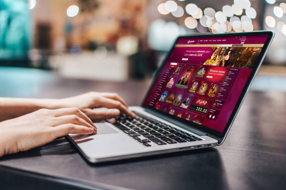 Mobil telefonda real pul yutib oling - Oson va Qiziqarli Usullar Mobil telefonda real pul yutib oling - Oson va Qiziqarli Usullar